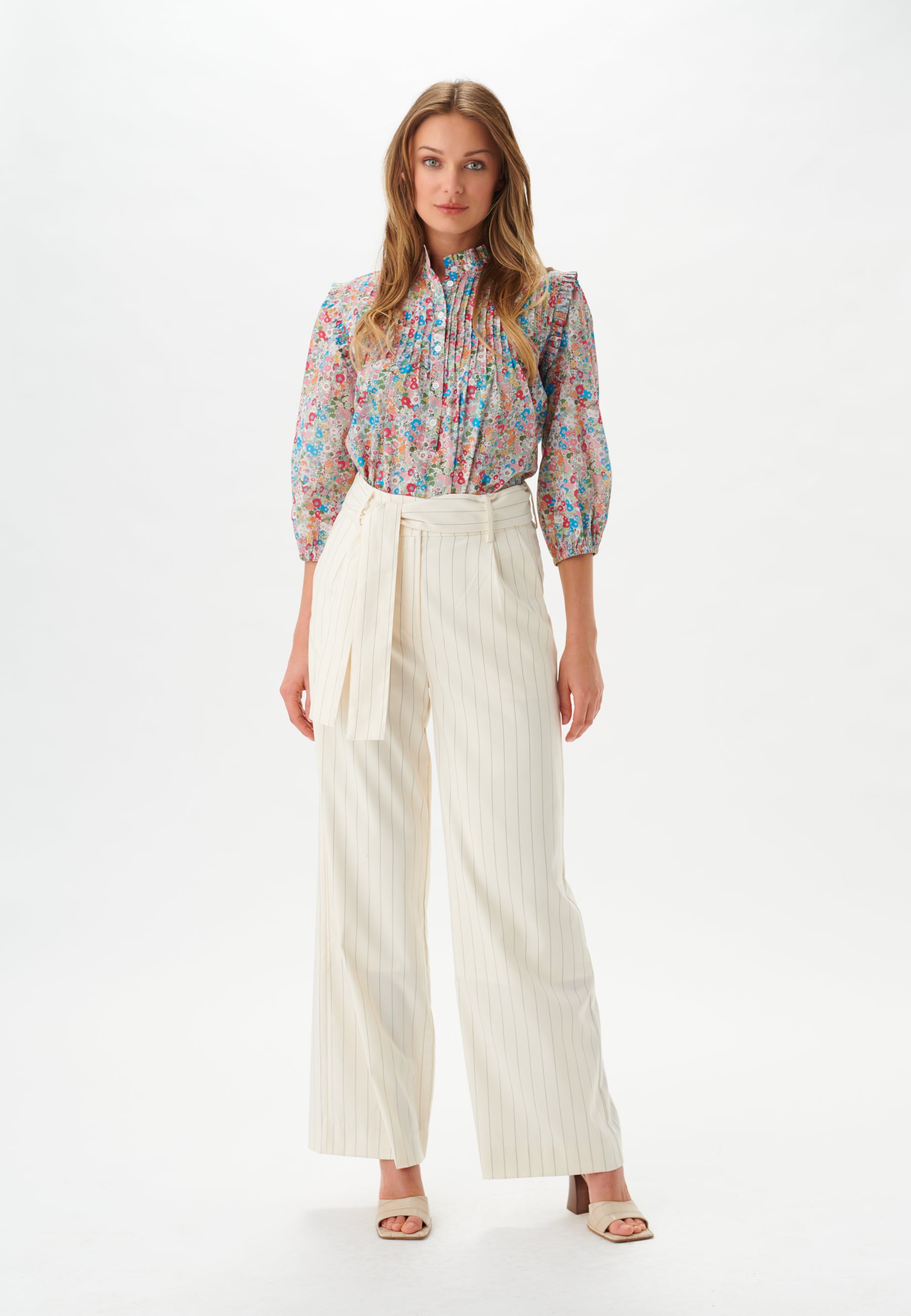 11-0122NS CO_5520_WOM