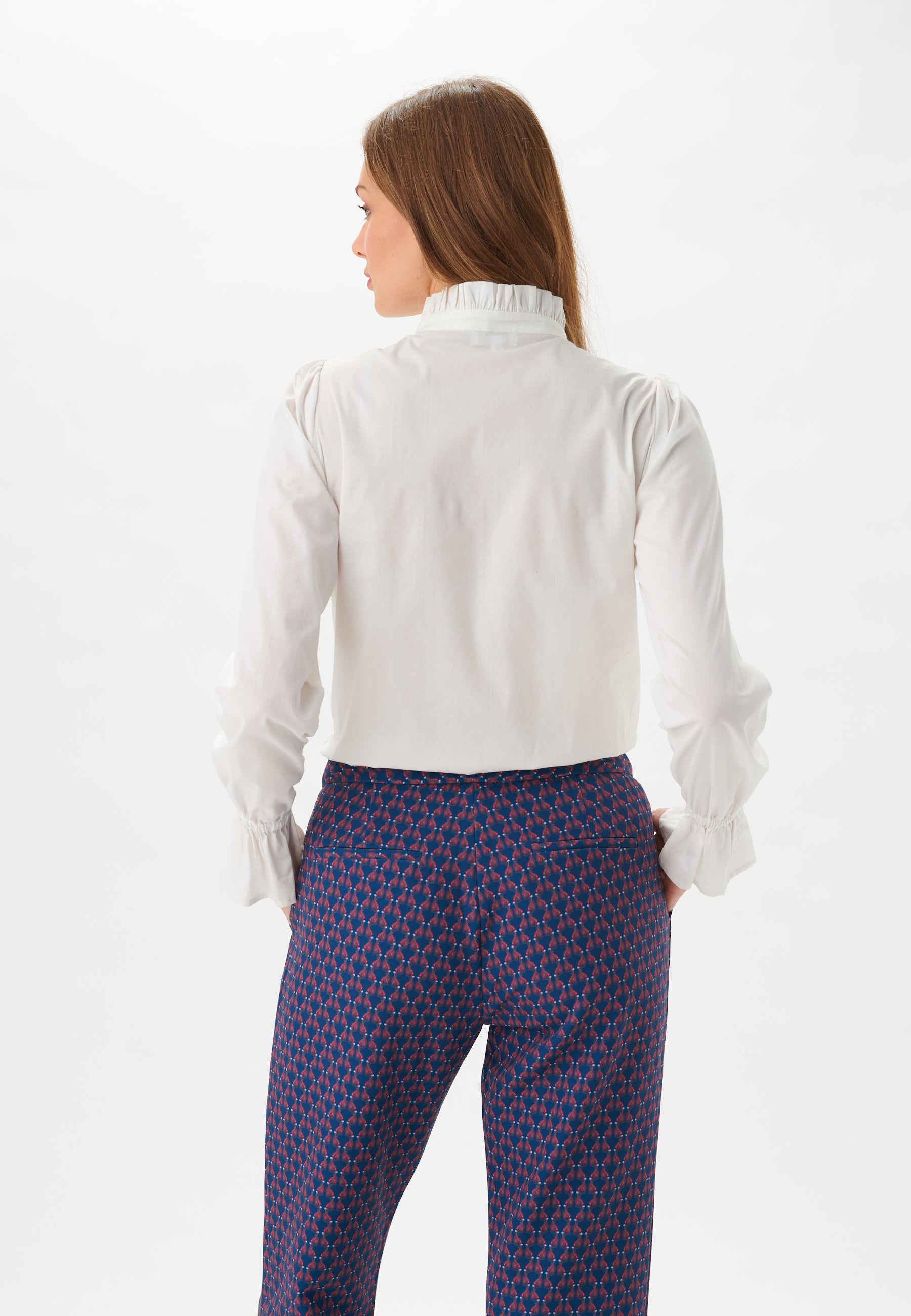 17-0122NS CO_1002_WOM_B