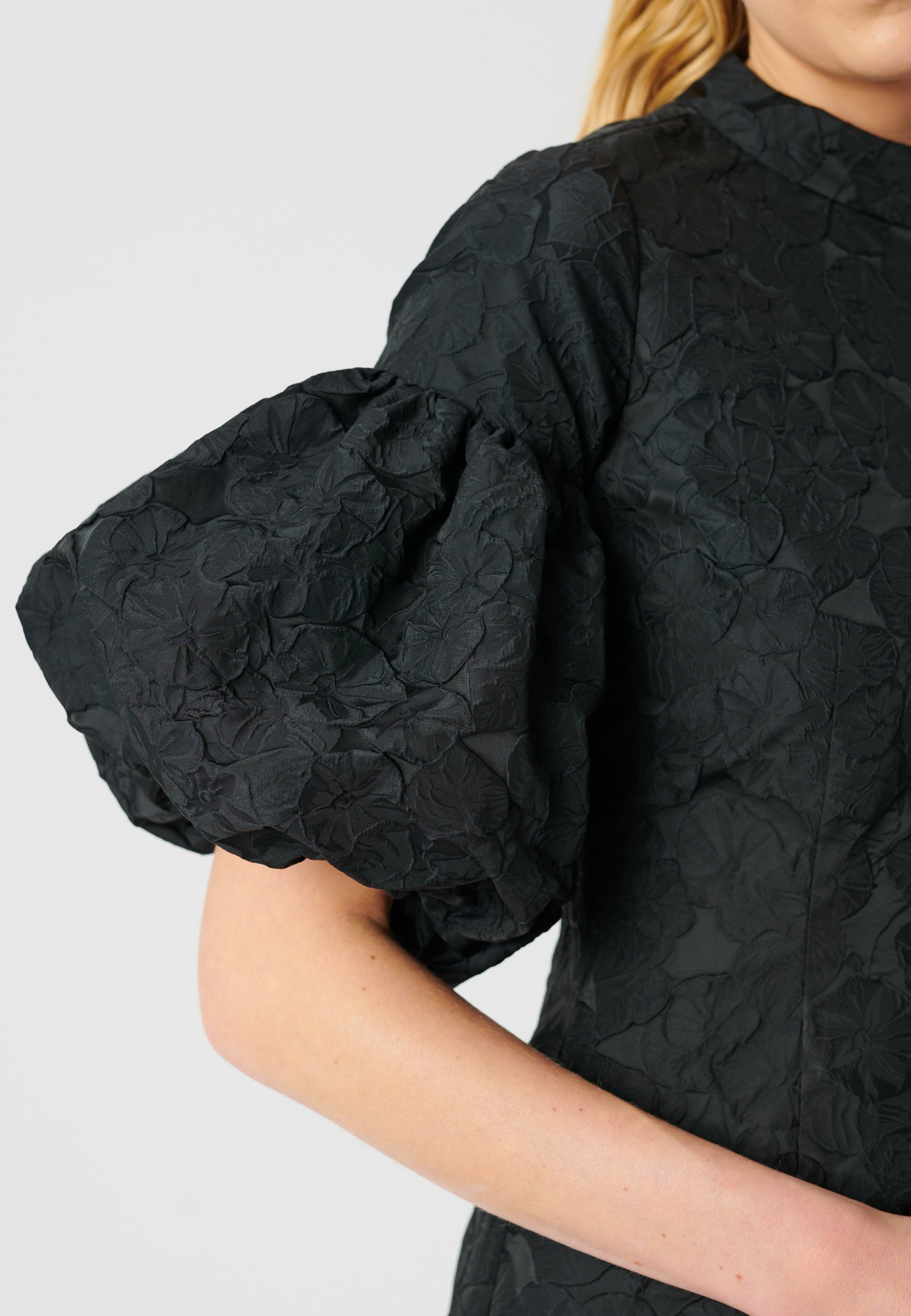 40-1022NS_1000_WOM_C