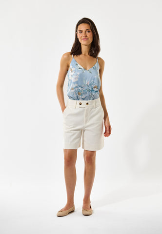 Look 16