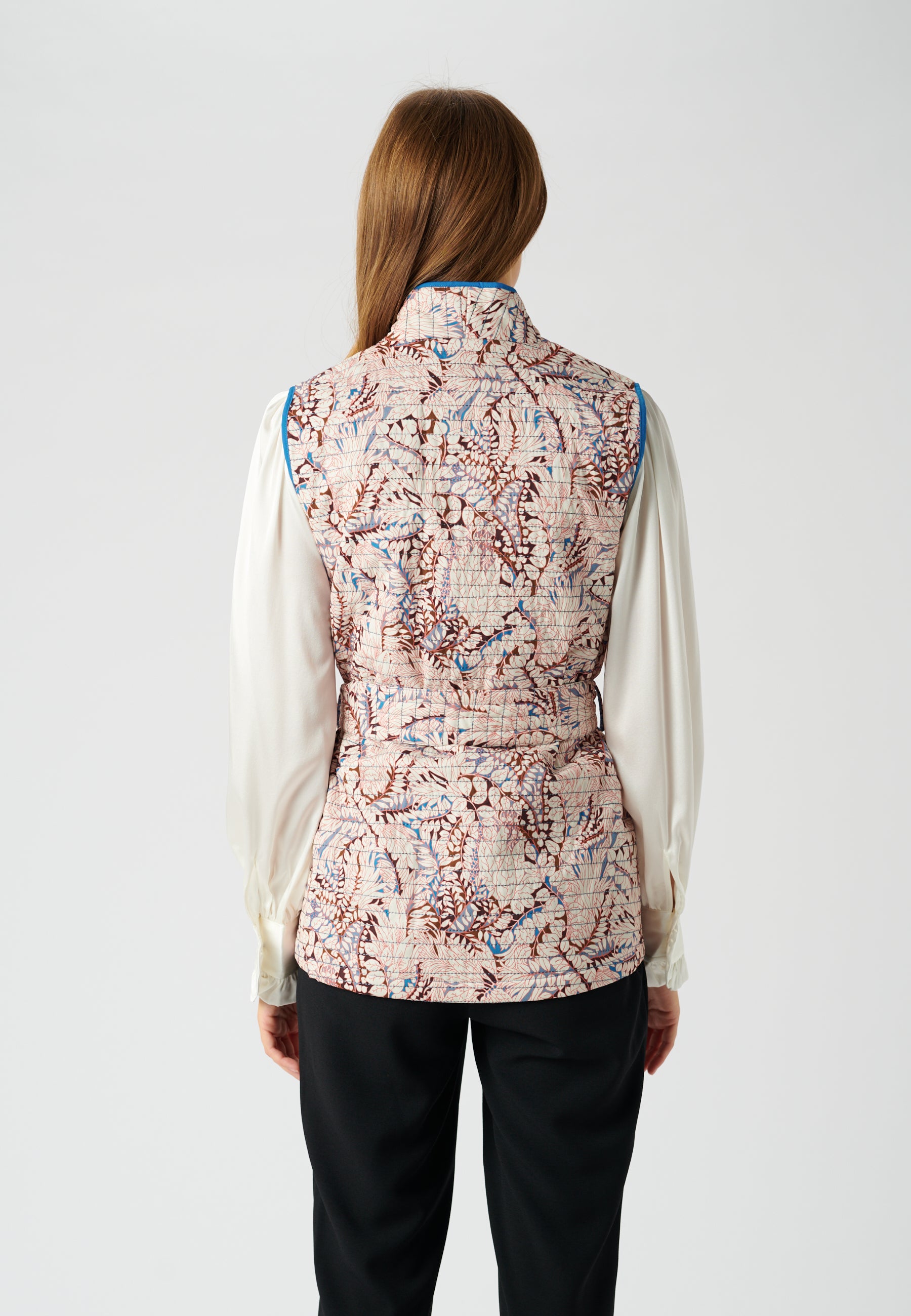 82-0722CO_5579_WOM_B