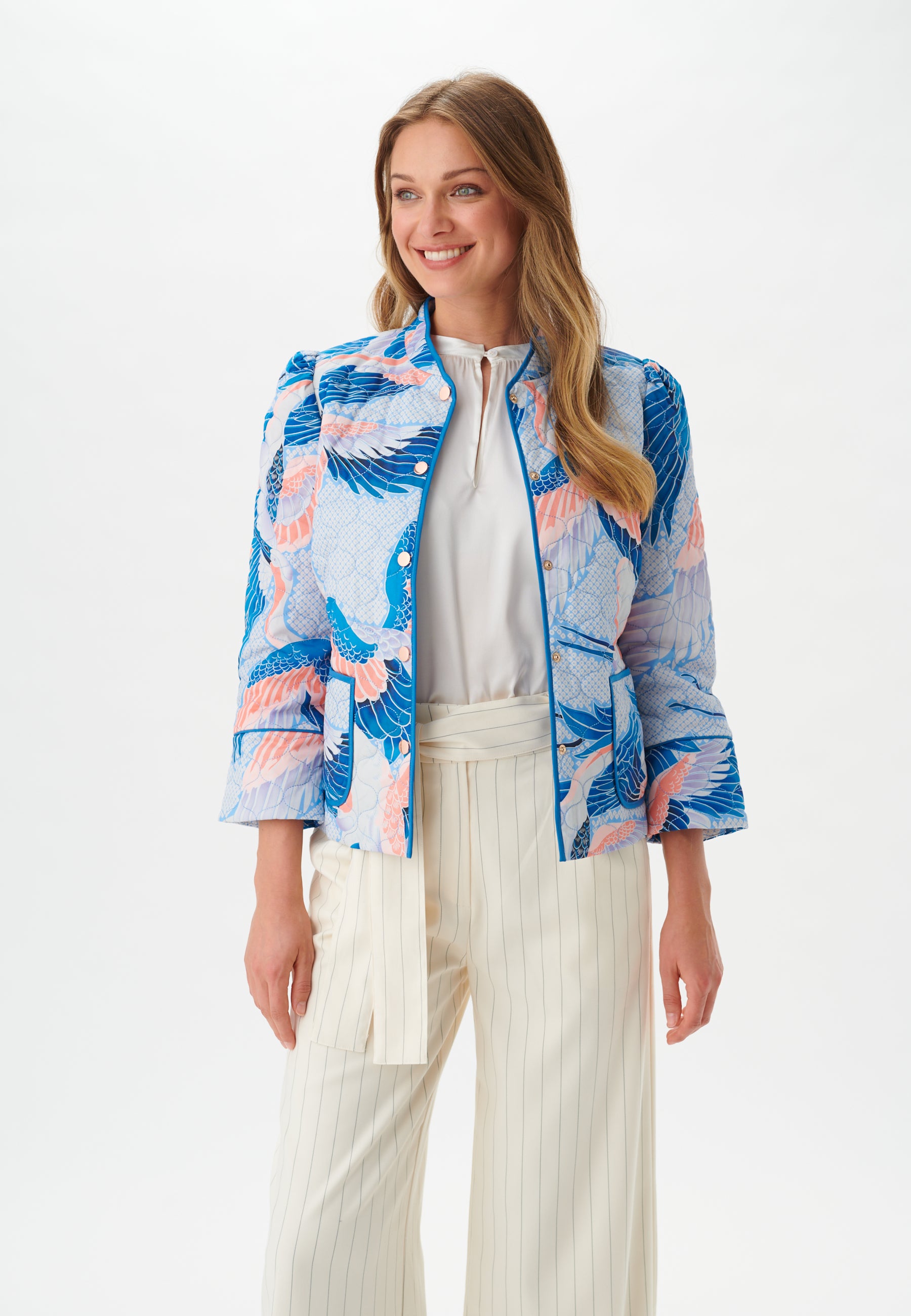 89-0122CO_5525_WOM_A